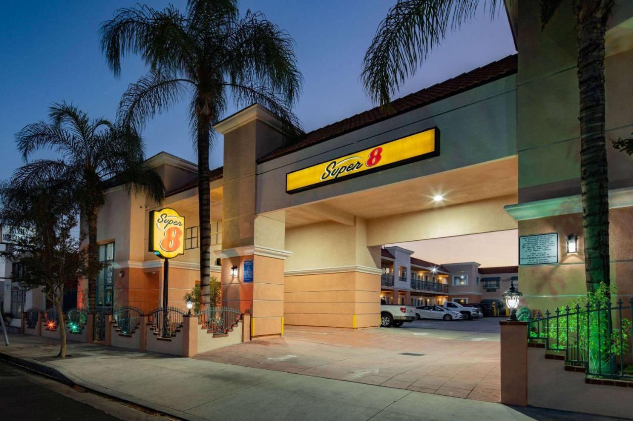 ซูเปอร์ 8 บาย วินด์แฮม นอร์ท ฮอลลีวูด Motel ลอสแอนเจลิส ภายนอก รูปภาพ